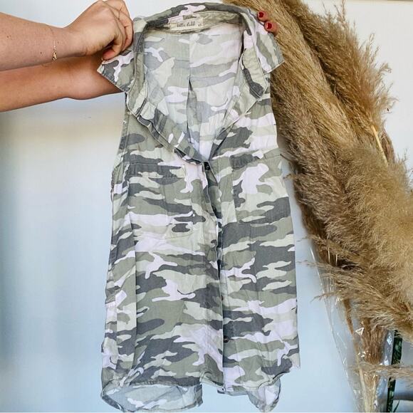 ANTHROPOLOGIE BELLA DAHL Green Cream Tan Camo Print Tank Top Button Blouse XS - Picture 6 of 9
